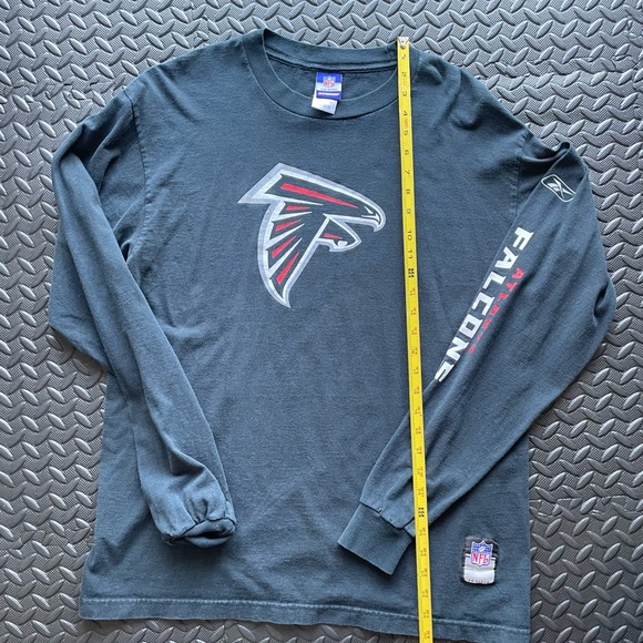 VINTAGE REEBOK NFL ATLANTA TEE - Picture 4 of 6